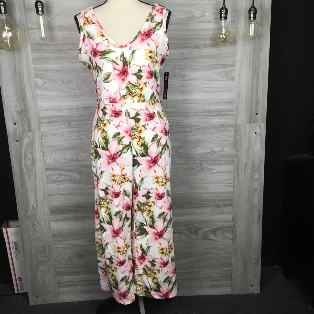 NWT Poof! Floral Jumpsuit Knot Top Size L